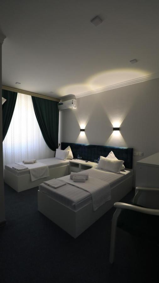 Sharq Hotel อูร์เกนช์ ภายนอก รูปภาพ