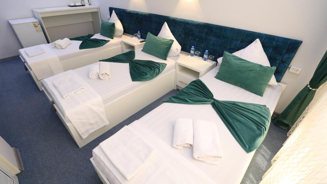 Sharq Hotel อูร์เกนช์ ภายนอก รูปภาพ